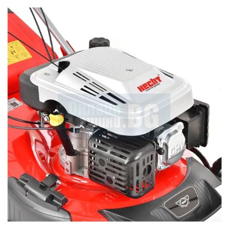 Detailný pohľad na benzínovú kosačku Hecht 5534 SX 5 v 1 vrátane ovládacích prvkov a zberného koša.