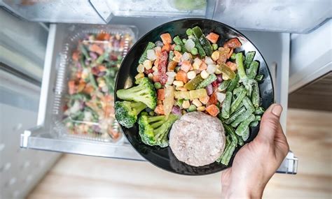 Grafické porovnanie doby skladovania kalerábu pri rôznych metódach (mrazenie, pivnica, chladnička)