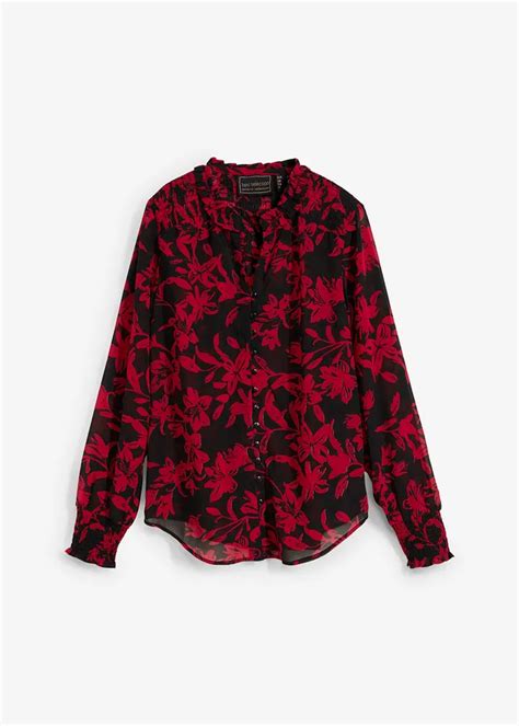 Ilustrácia rôznych druhov moruší (čierna, biela, červená) s detailmi listov a plodov