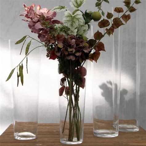 Detail zdobenia vázy špagátom