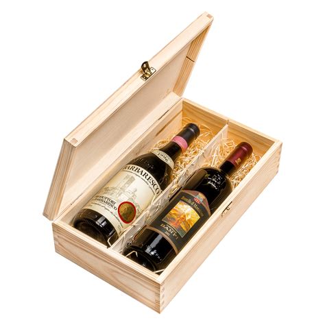 Fľaše vína Vinanza v pivnici