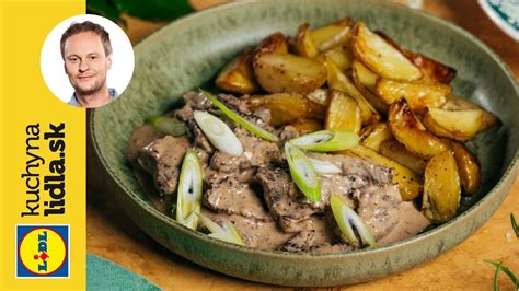 schematické znázornenie broskyne s detailmi šupky a dužiny