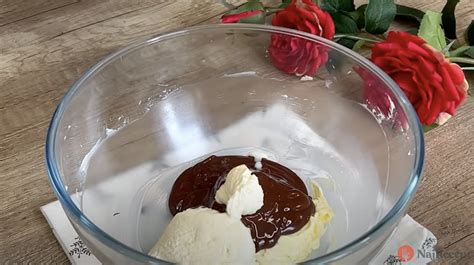 Príprava jogurtového krému s čokoládou