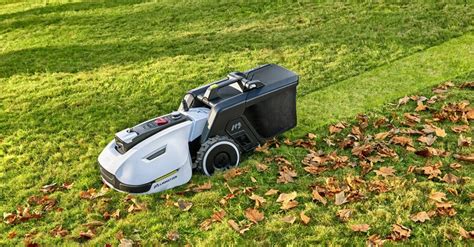 infografika porovnávajúca hlavné vlastnosti rotačnej, bubnovej a robotickej kosačky