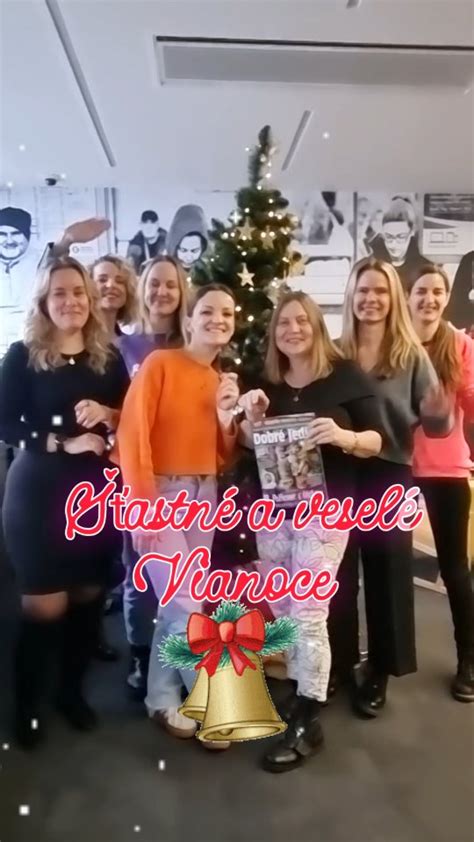 ilustrácia postupu prípravy citrónovej tinktúry na kĺby: nastrúhaná kôra v pohári s olejom