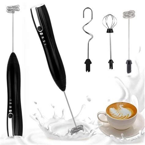 Informatívna schéma: miešanie maku, mlieka a strúhaného marcipánu