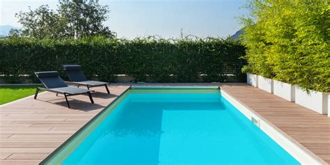 Vizualizácia použitia umelého trávnika okolo bazéna