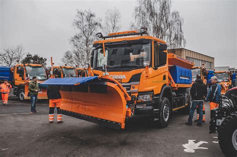 Bonsaj zabalený do ochranného materiálu na zimu