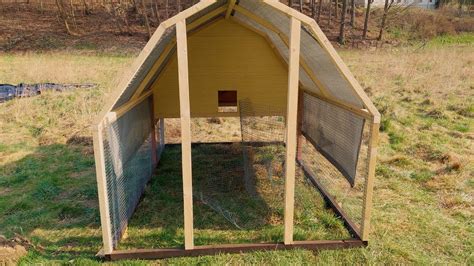 Schéma kurína s priľahlou voliérou