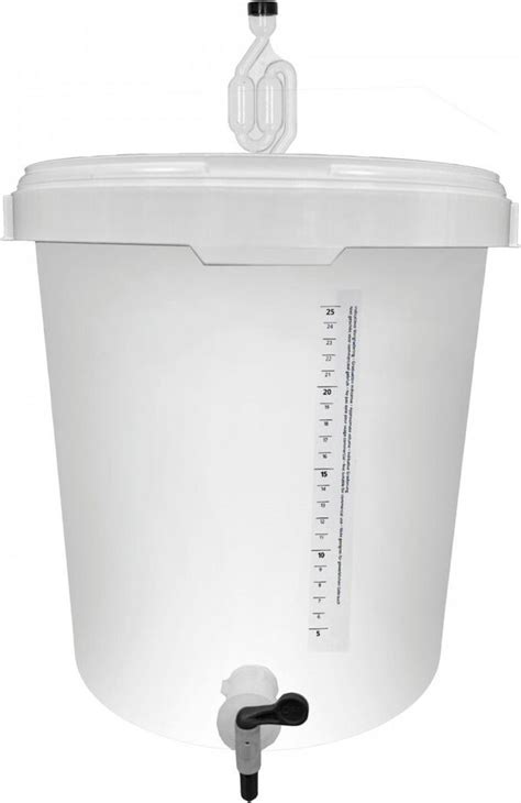 Nádoba s kvasením žihľavového zákvasu