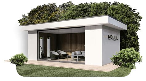 ilustračné foto: záhradný mini domček harmonicky integrovaný do okolitej zelene