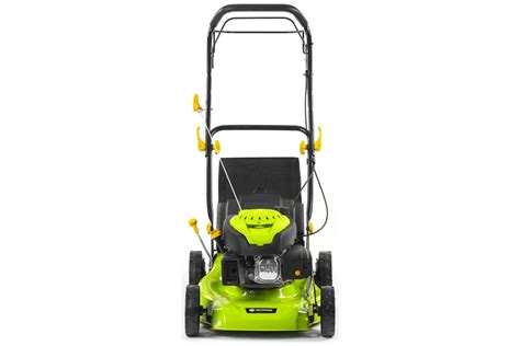 Detail elektrickej kosačky s káblom a mulčovacou tryskou