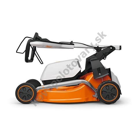 Schéma: Rôzne funkcie kosenia (zber, mulčovanie, bočné vyhadzovanie)