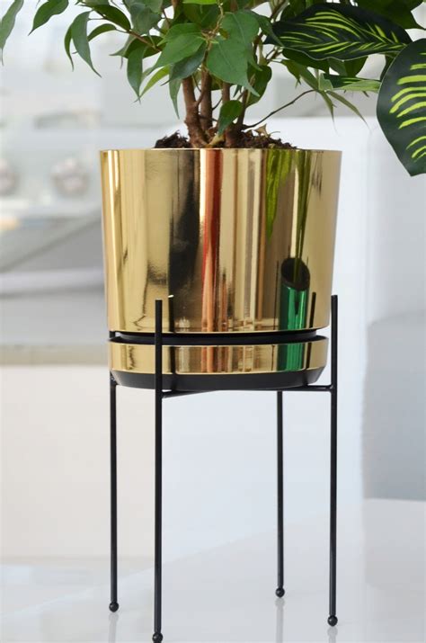 Schéma terasového múru s drenážnym systémom