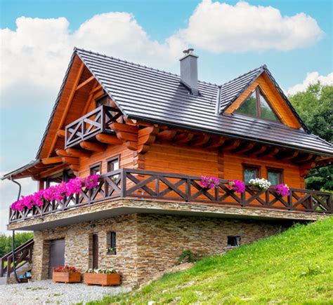 Ukážka rôznych drevených záhradných stavieb