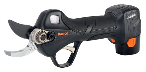 Ilustrácia akumulátorových záhradných nožníc s detailom batérie