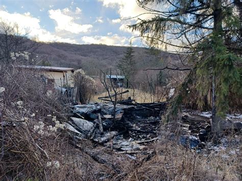 Tematické foto skladovania záhradnej rašeliny v obaloch
