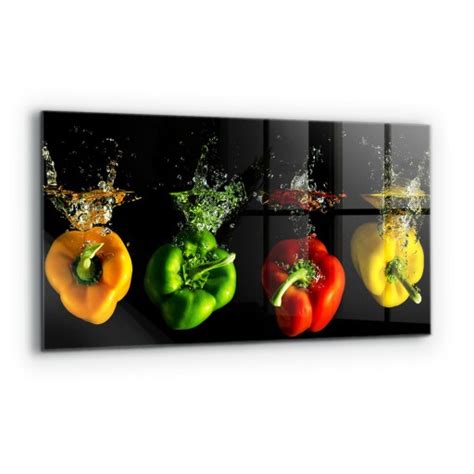 Farebné ilustrácie rôznych druhov papriky