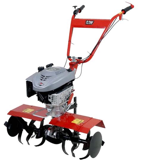 Záhradný kultivátor ROBIX 156 C H v akcii