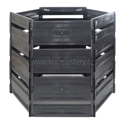 Produktové foto: Kompostér z recyklovaného plastu s otvoreným vekom