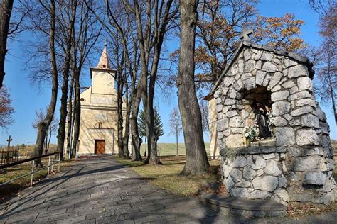 Fotografia Kostola Božského Srdca Ježišovho v Jabloní