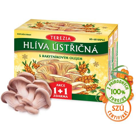 Fľaštička s rakytníkovým olejom a čerstvé plody