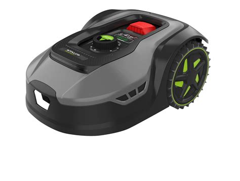 Rôzne typy kosačiek na trávu: klasická, robotická, akumulátorová