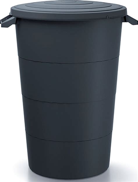 Nádoba s výsevom begónií prikrytá sklom