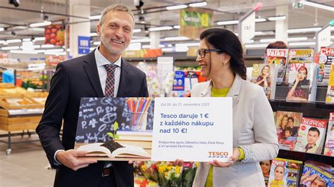 Tematická fotografia mestského obchodu alebo prevádzky v Púchove