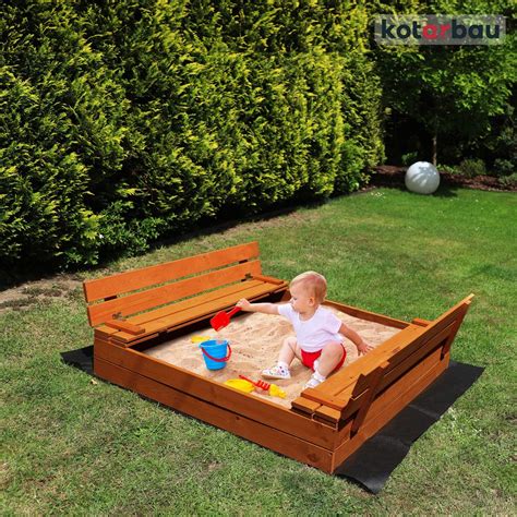 tematické foto: detské pieskovisko s funkčným krytom
