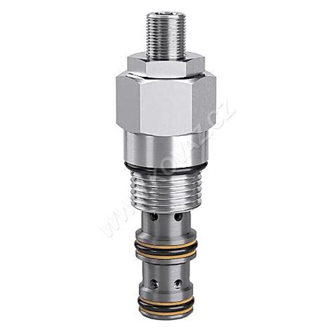 Detail mosadznej trysky tlakového postrekovača s možnosťou nastavenia uhla