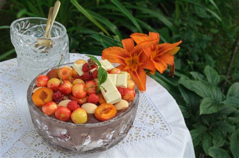 Foto: Miska s nakrájaným ovocím pre dojčatá