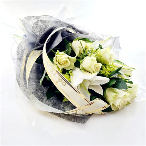 Detailná fotografia kvetov portulaky veľkokvetej v plnom rozkvete