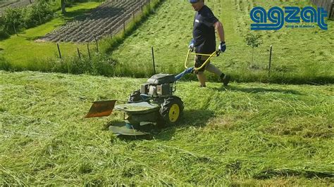 Schéma rozdielov medzi rotačnou, bubnovou a mulčovacou kosačkou pri kosení vysokej trávy