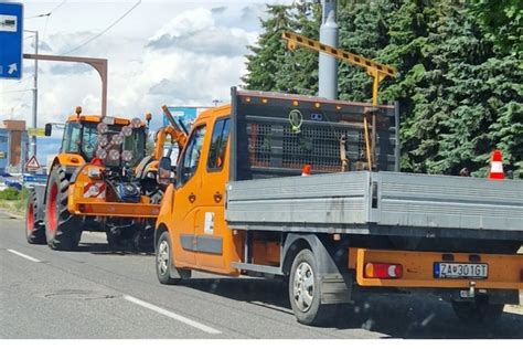 ilustračné foto údržby kosačky