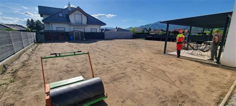 Informačná grafika alebo schéma s krokmi pre založenie trávnika