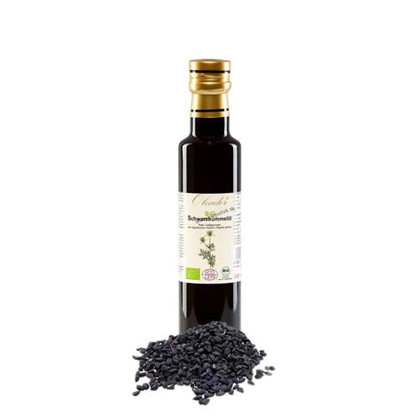 Olej z čiernej rasce v sklenenej fľaštičke