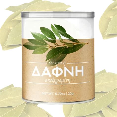 Čerstvé bobkové listy a sušené listy