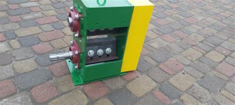 Detail rezacieho mechanizmu drviča konárov