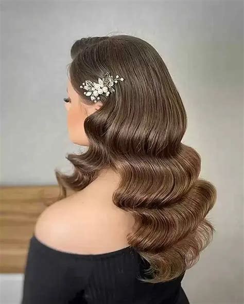 Ilustrácia štruktúry minerálnej vlny s dôrazom na vzdušné póry