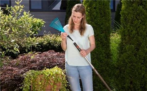 Ilustrácia čistenia ručného postrekovača