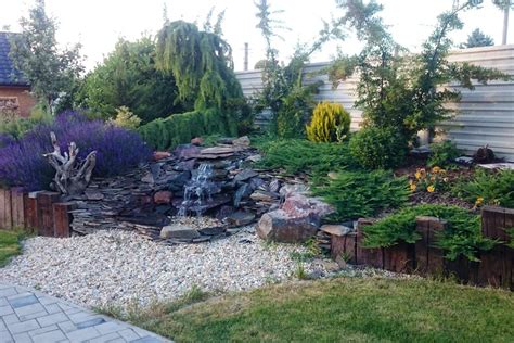 rozmanitosť druhov cypruštekov v záhradnej architektúre