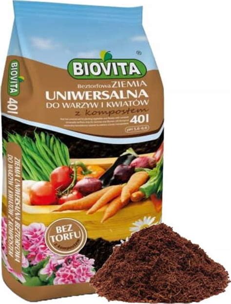 záhradná zemina s rastlinami