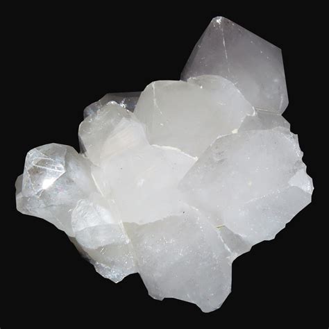 Ilustračná fotografia priehľadných kryštálov kremeňa