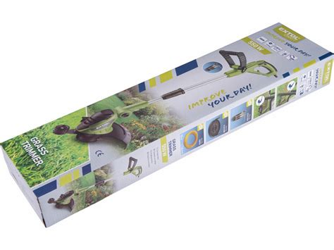 Ilustračná fotografia elektrickej strunovej kosačky Extol Craft 416125 s detailmi jej ergonomických prvkov