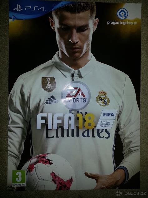 Detailné foto kvetov a listov rebríčka obyčajného