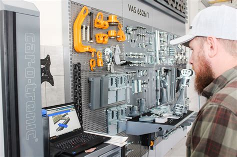 Pracovisko pre kultiváciu rastlín in vitro s kultivačnými komorami