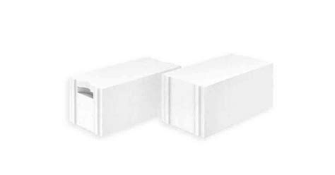 Pórobetónové tvárnice na stavenisku