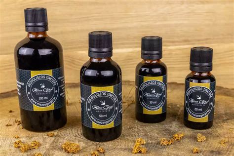 fotografia živice myrhy a výrobkov z nej (napr. tinktúra, masť)