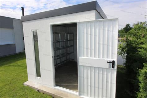 Nástroje potrebné na montáž záhradného domčeka